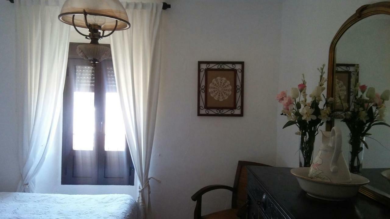 Maria *